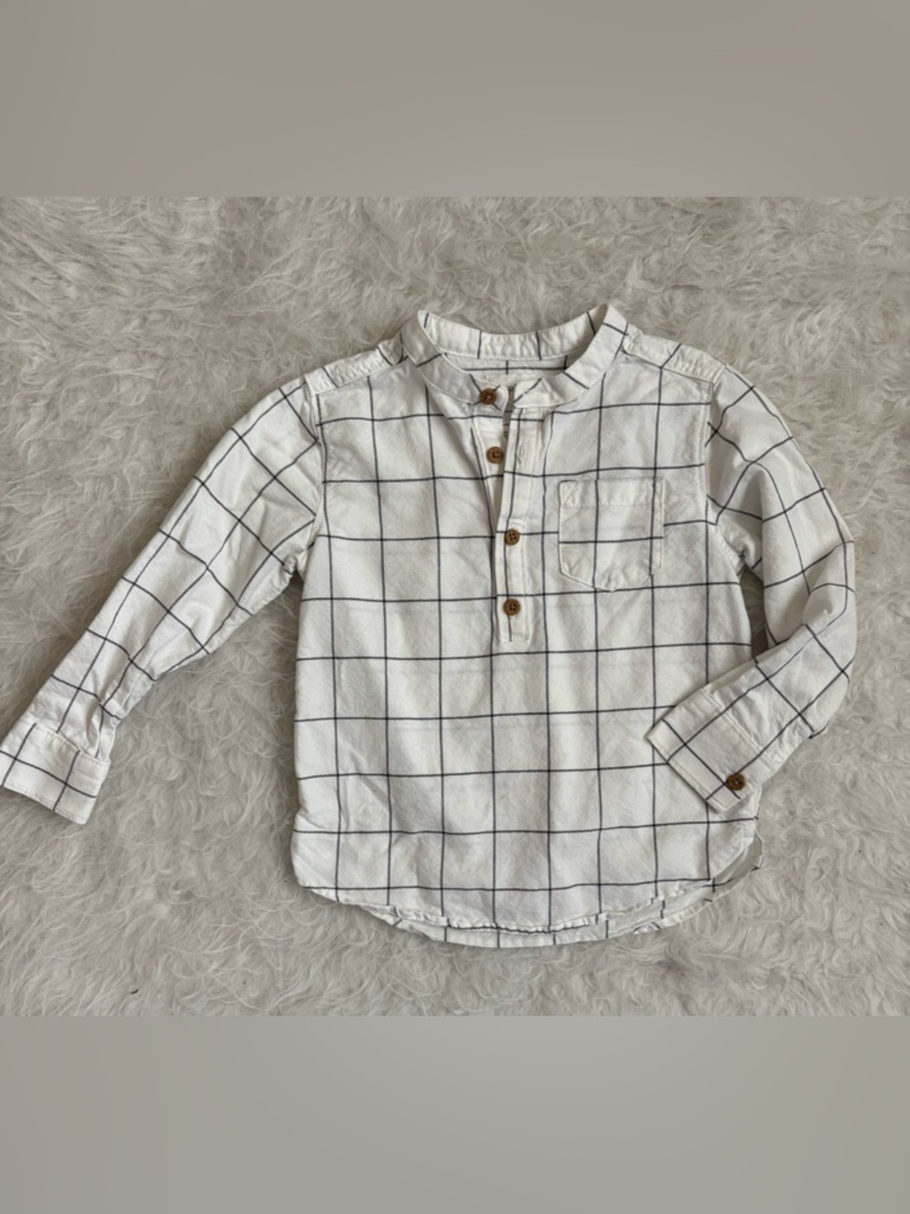 Little Planet Boys' Organic Cotton White Minimalist Henley Shirt